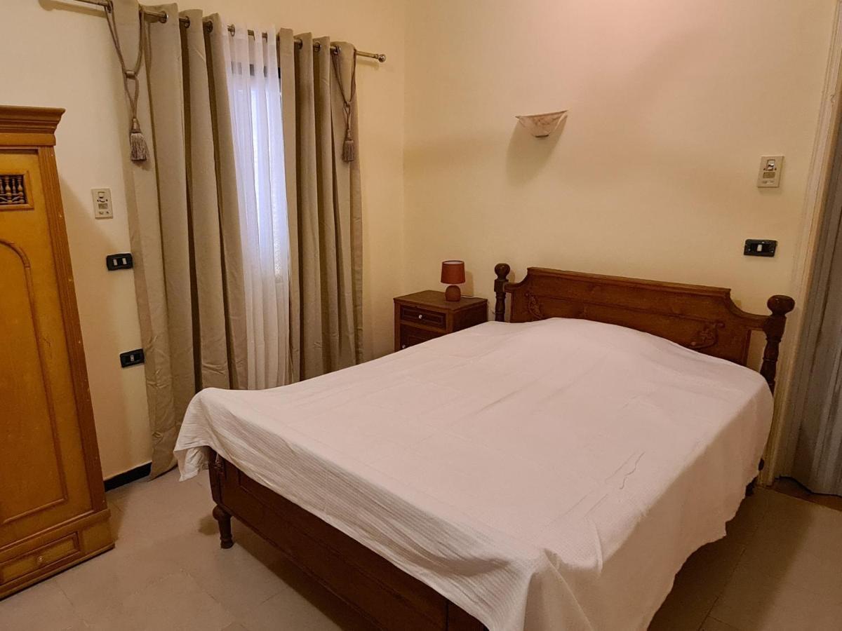 Senmut Luxory Rooms Exterior photo