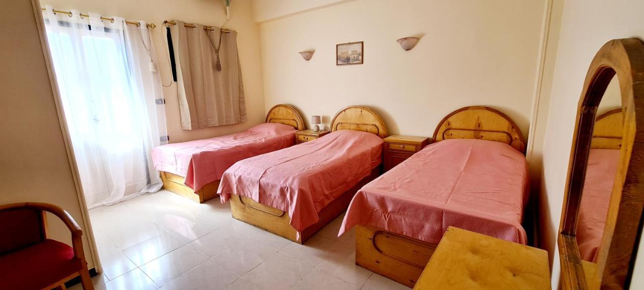 Senmut Luxory Rooms Exterior photo