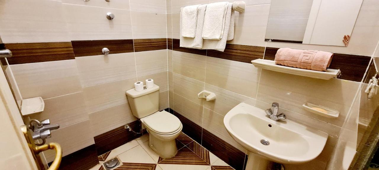 Senmut Luxory Rooms Room photo